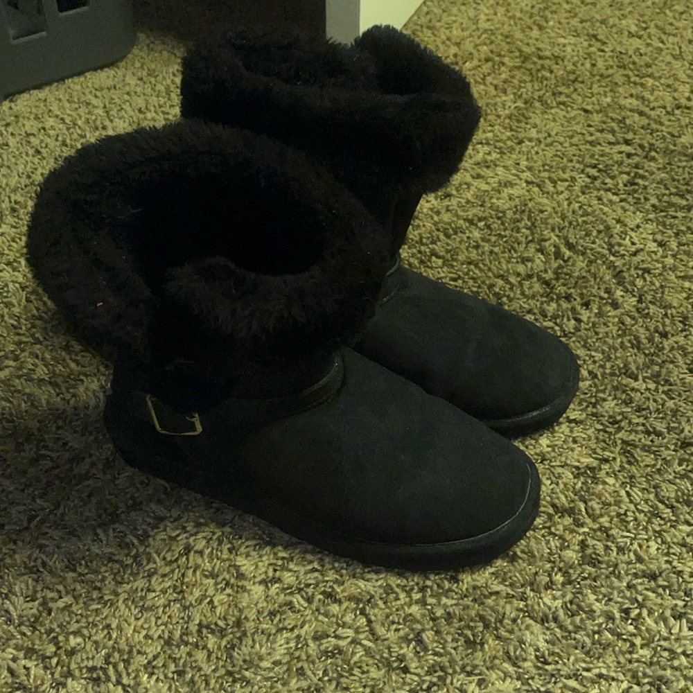 Black lamp boots